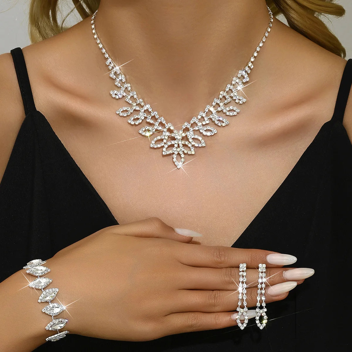 Wedding Jewelry: Wholesale Accessories Bridal Silver Rhinestone Necklace & Earrings Set for Party Dresses