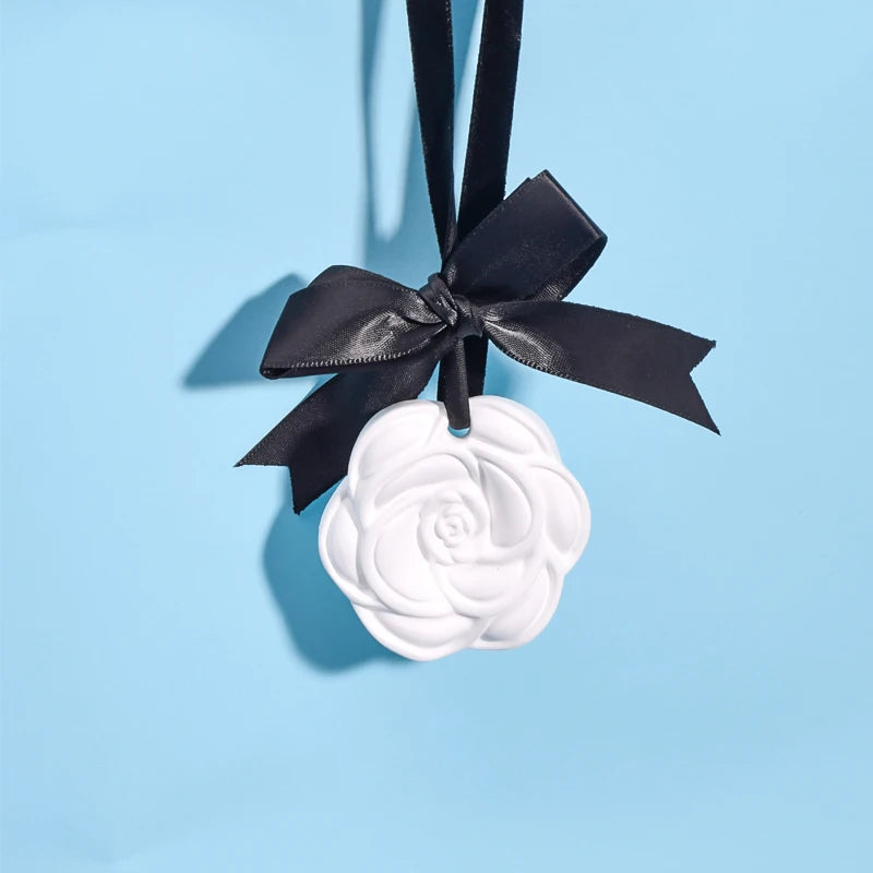 Hanging Camellia Shaped Car Decoration Air Freshener Ceramic Flower Fragrance Essential Oil Aromatherapy Diffuser