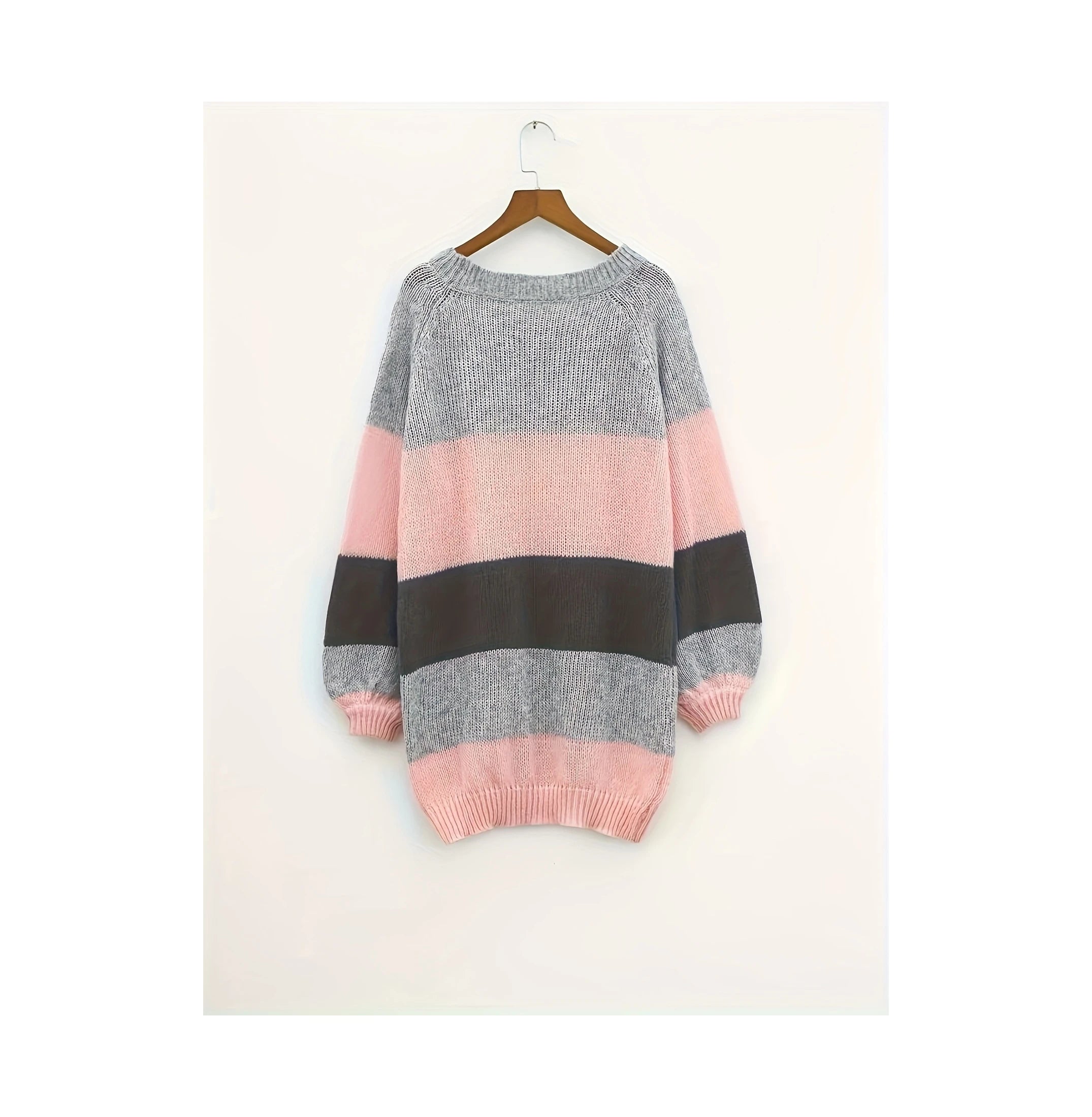 Autumn Winter Crew Neck Pullover for Women Loose Pink and Gray Color Block Casual Style with Front Logo Ladies' Sweater