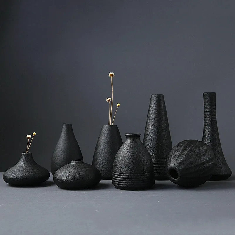 Simple Modern Living Room Flower Desk Ceramic Vase Ornament Black Creative Home Ceramic Vase