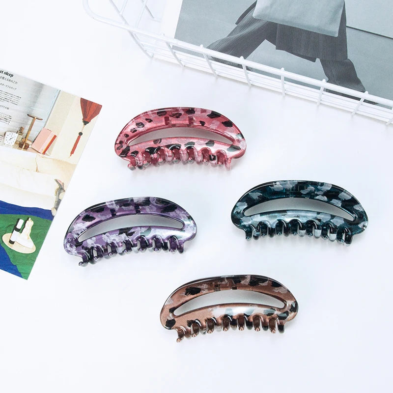 Elegant Leopard Print Moon-Shape Hair Clip Women Fashion Alligator Claw for Party Wedding Night Out Styling Accessory