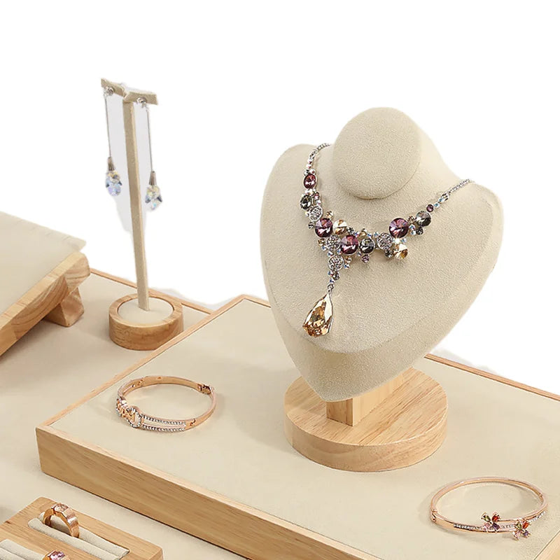 Lilai 2026 Luxury Velvet Jewelry Display Stand with Hand Divided Bamboo Wood Tray Set Chain Holder for Premium Gift Presentation