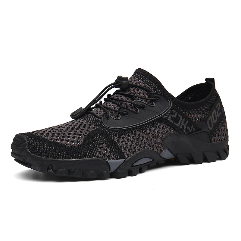 Slip on Upstream Shoes Men Quick Dry Aqua Shoes Breathable Hiking Wading Sneakers Beach Surfing Swimming Water Barefoot Shoes
