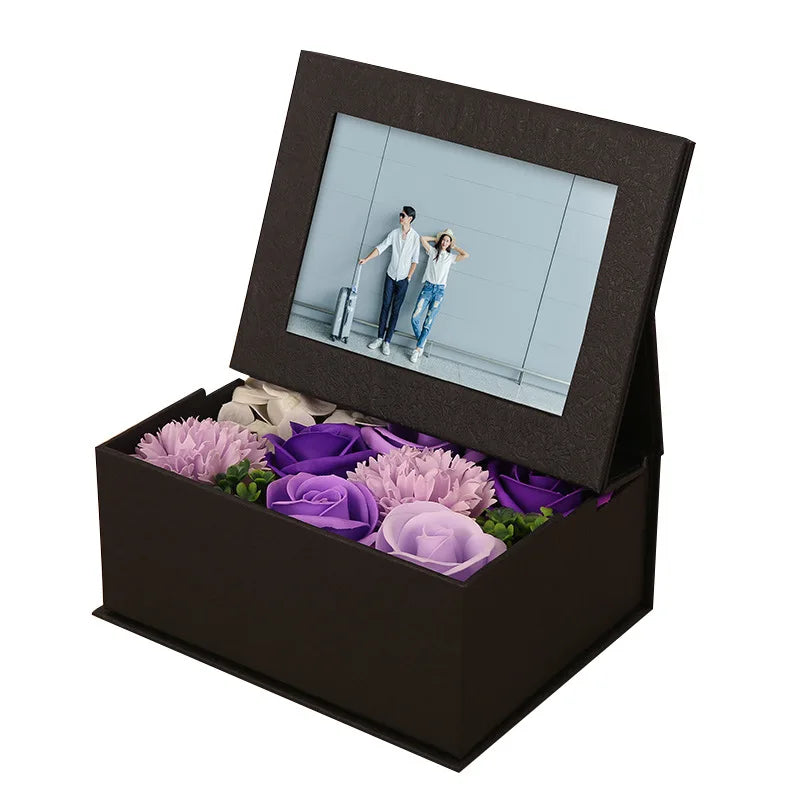 AYOYO OEM Rose Popular Mother's Day Gift Soap Flower Pack with Photo Frame Box Artificial Flower