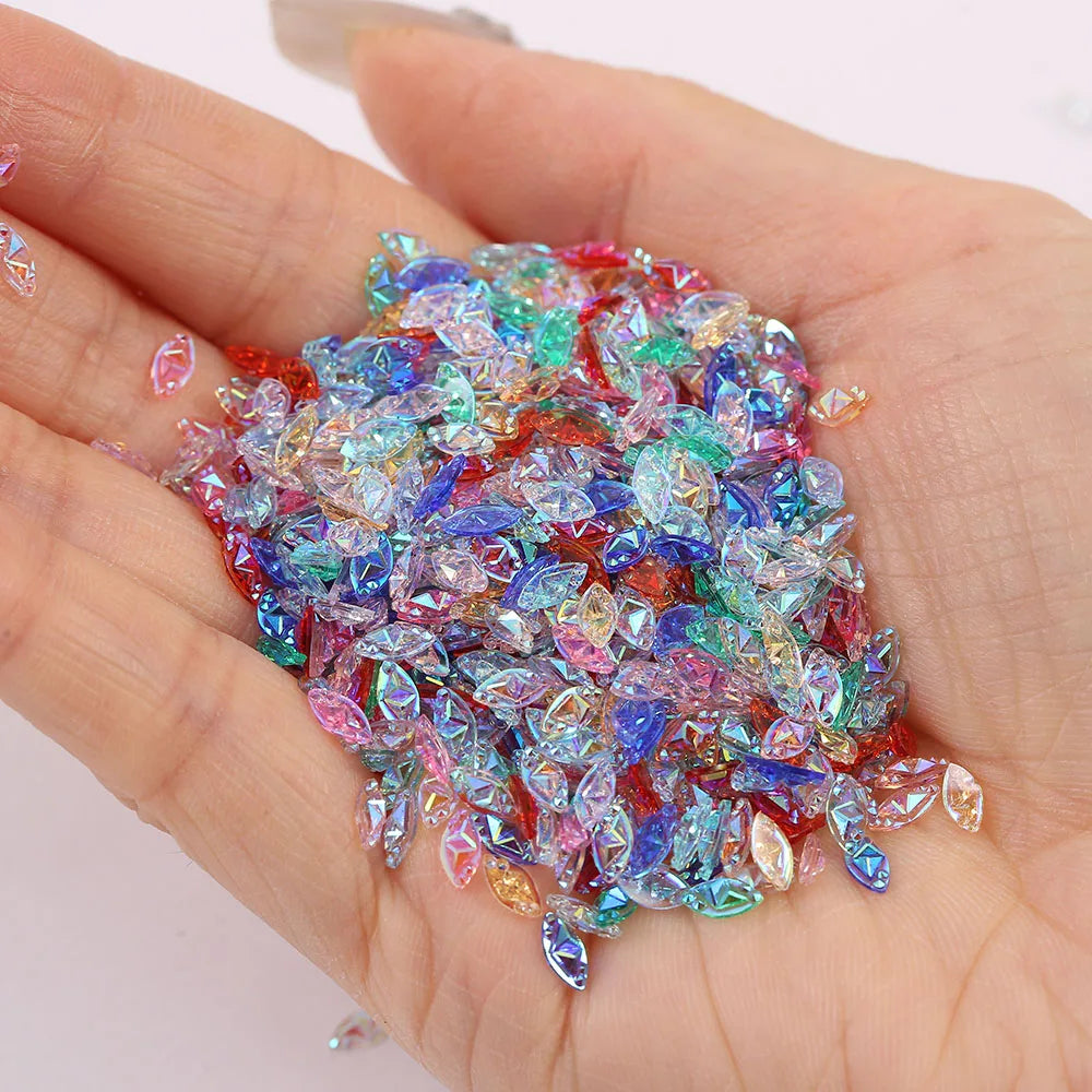 Lan Guang High Quality Nail Art 3D Irregular Shape Resin Rhinestone Wholesale Bulk Glitters Stone Jewelry Nail Art Decoration