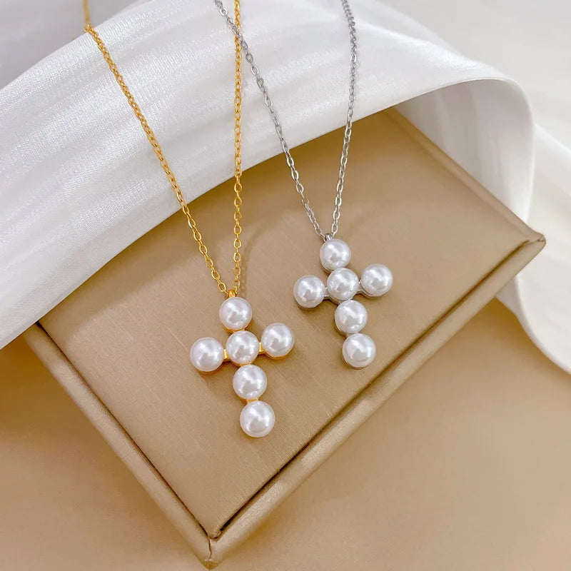 Ins Fashion Stainless Steel Cross Necklace for Women Gold-Plated Fresh Water Pearl Pendant Link Chain for Anniversary
