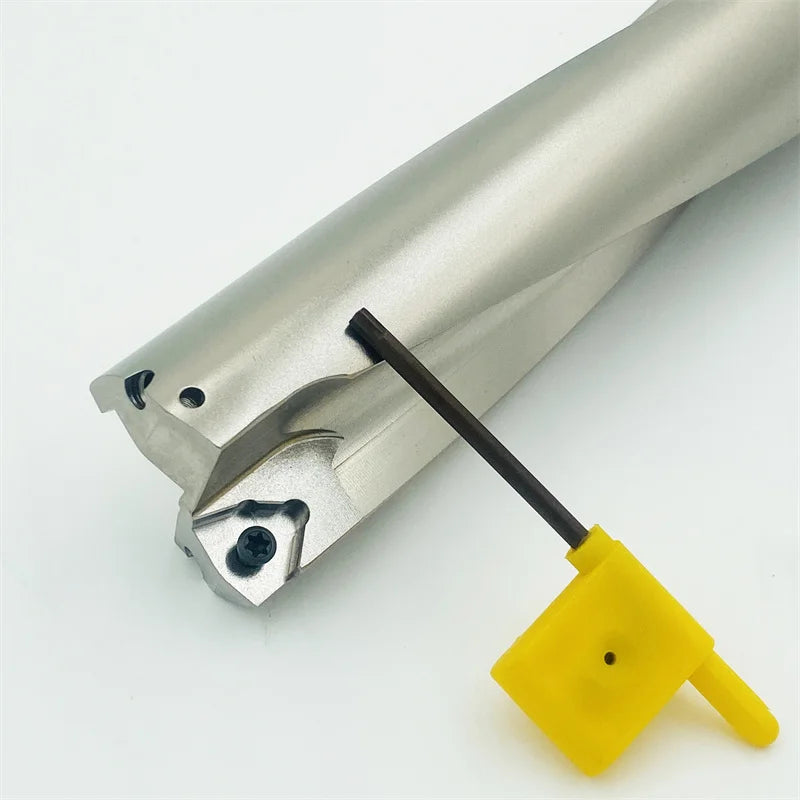 CNC Lathe Turning Tools Indexable U Drill of Double Helix Cooling Hole 2D WC03 for WCMX Carbide Insert