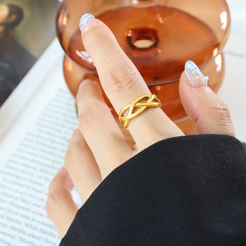 Stainless Steel 18K Plating Popular Lines Crisscross Open Index Finger Rings Can Not Adjustable Waterproof Jewelry for Girls