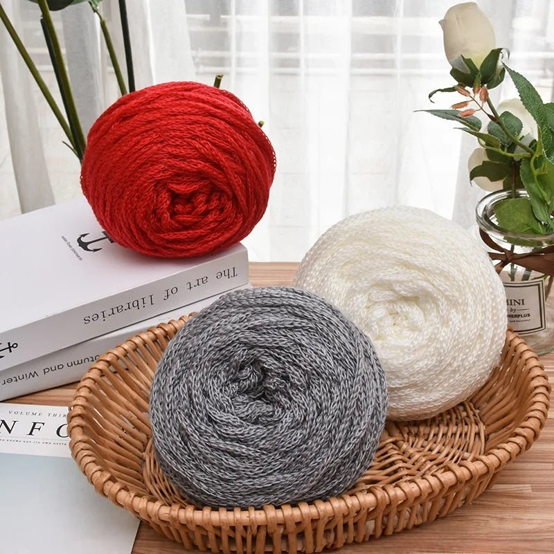 Factory Wholesale 100% Acrylic Spaced Dyed Colors Hollow Yarn for Weaving Blanket