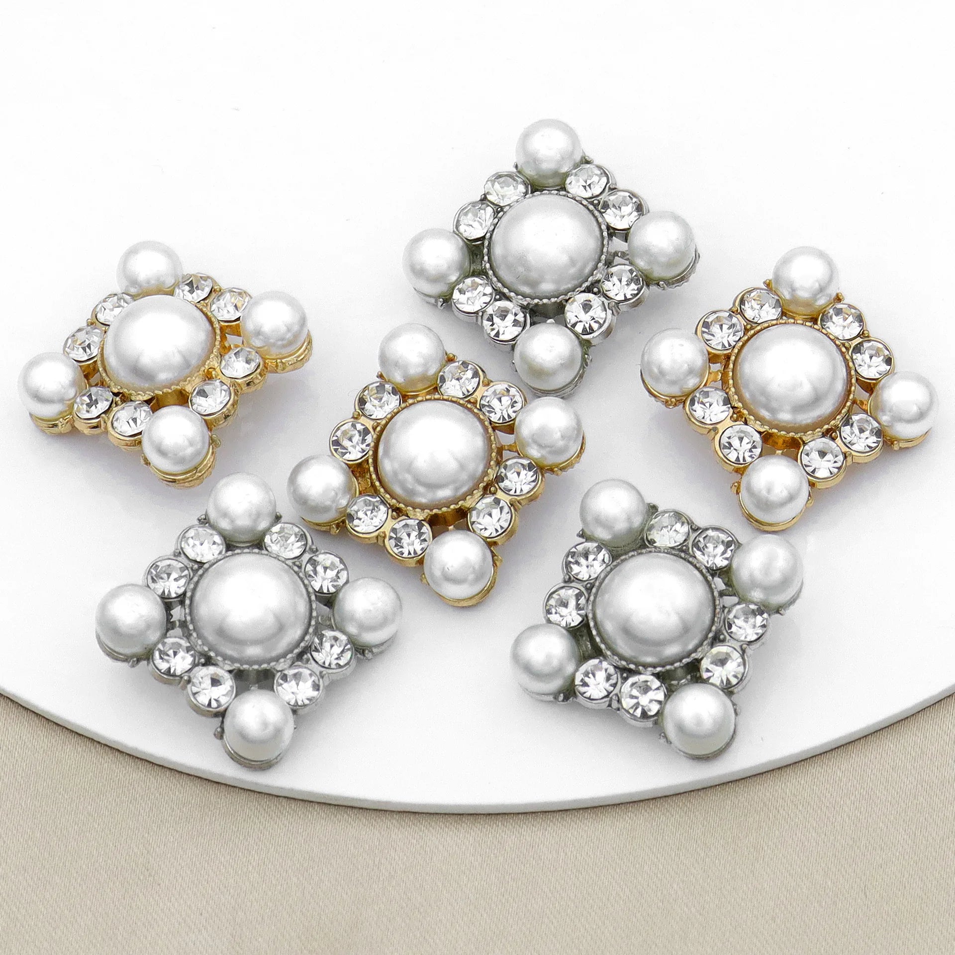 RB061 Custom Elegant Pearl Collection Rhinestone Jewel Metal Sewing Button for Women  Coat Dress Craft Accessories Decoration
