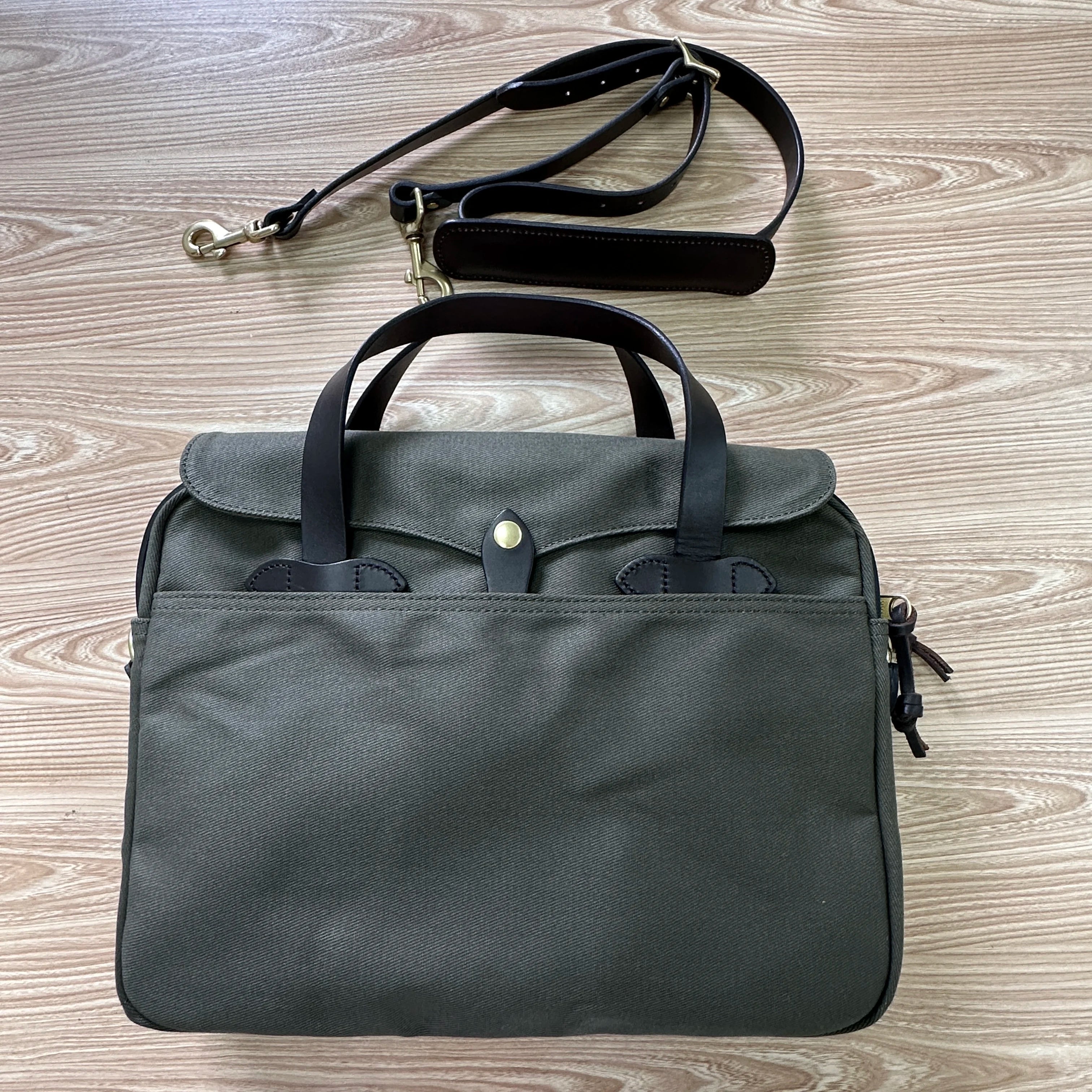 2026 Luxury 18 oz Waxed Canvas Men Business Messenger Shoulder Bag High-end Vintage Laptop Handbags for Unisex