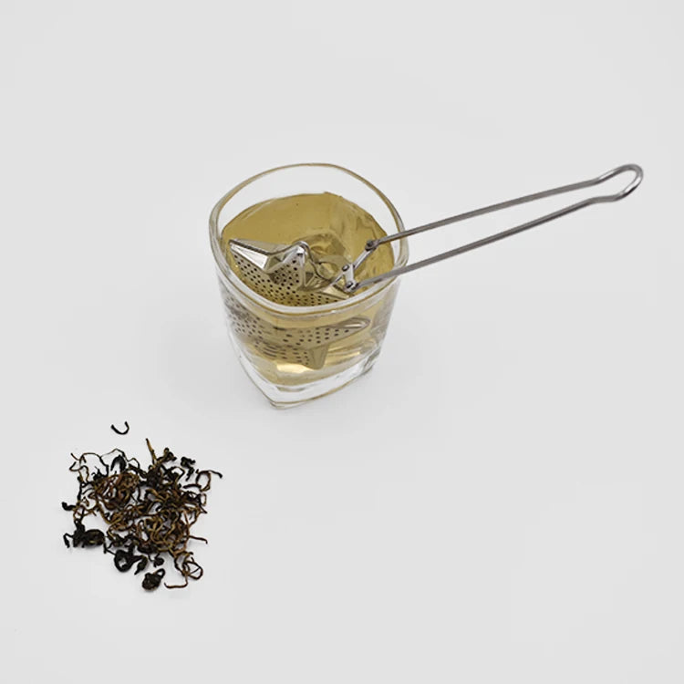 Stainless Steel Star Tea Infuser with Long Handle Eco-Friendly Portable Filter for Home Office Use with Loose Leaf Tea