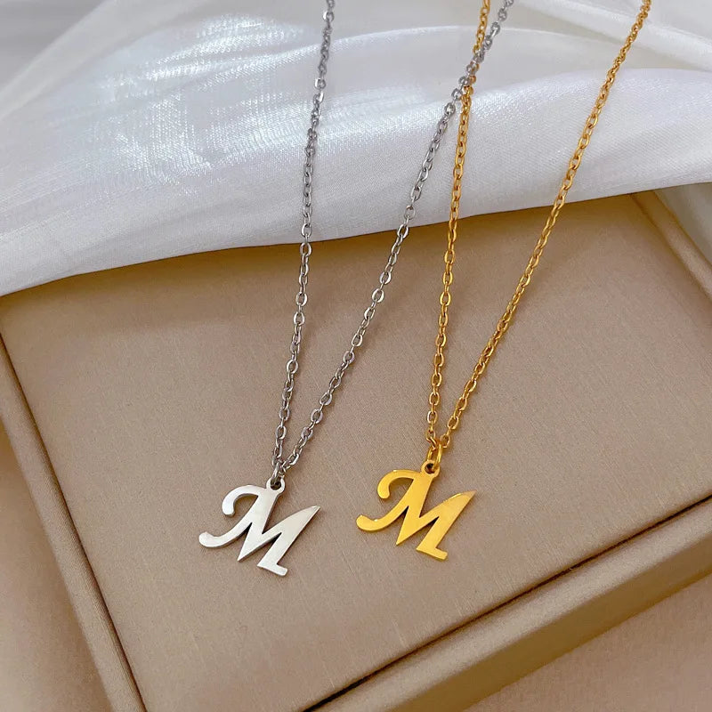 Fashion Custom Jewelry Simple Choker Necklace Custom Stainless Steel Initial Letter M Pendent Necklace Jewelry