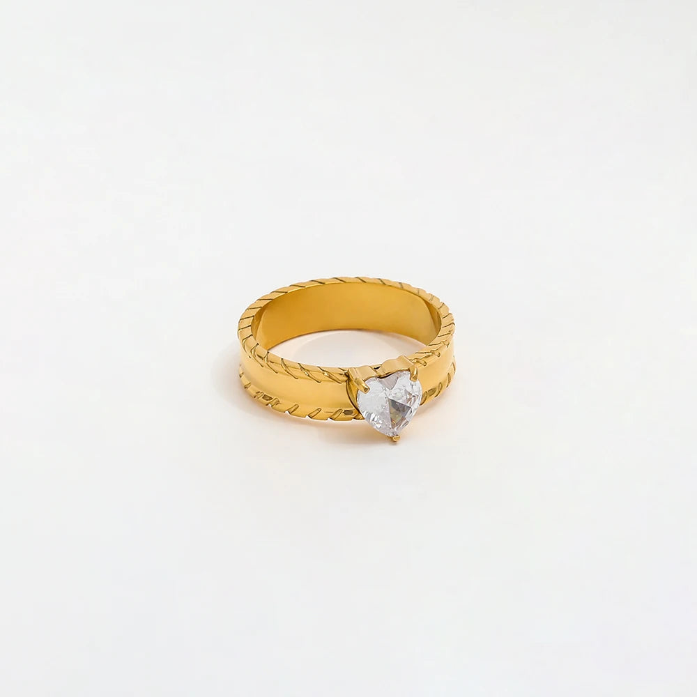 High End 18K Plain Gold Heart Zirconia Band Ring Stainless Steel Trendy Simple Gold Plated Jewelry