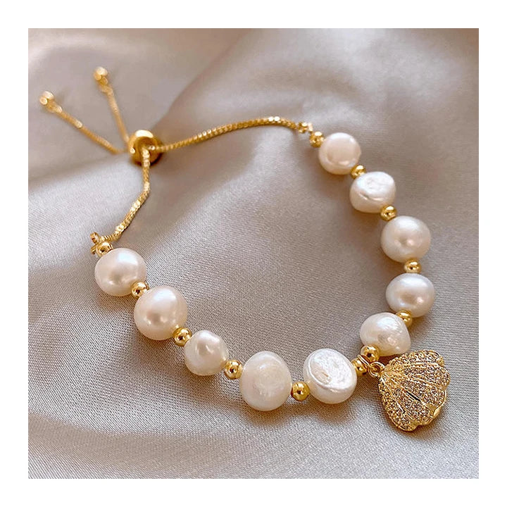 HOVANCI Fashion Lady Jewelry Adjustable White Pearl Braided Bracelet Inlaid Crytal Rhinestone Shell Bracelet