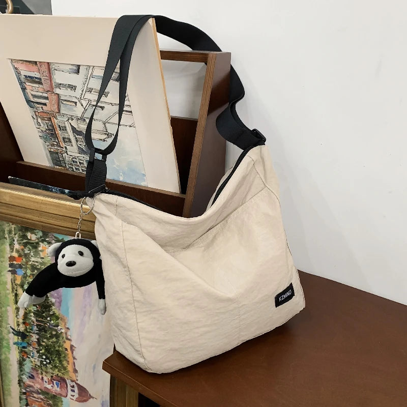 Lightweight Casual Versatile Women Messenger Bags Large Capacity Sports Female Shoulder Bag Solid Color Ladies Soft Handbag