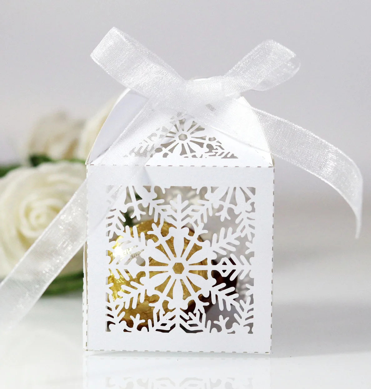 Paper Folding Packaging Wholesale square Bottom Empty Dubai Fancy Chocolate Wedding Door Gift Box