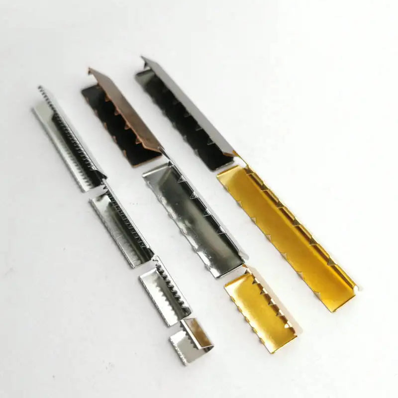 20mm-50mm Customizable Metal Cord End Caps & Clips Brass Material Nickel-Free for Garment Use
