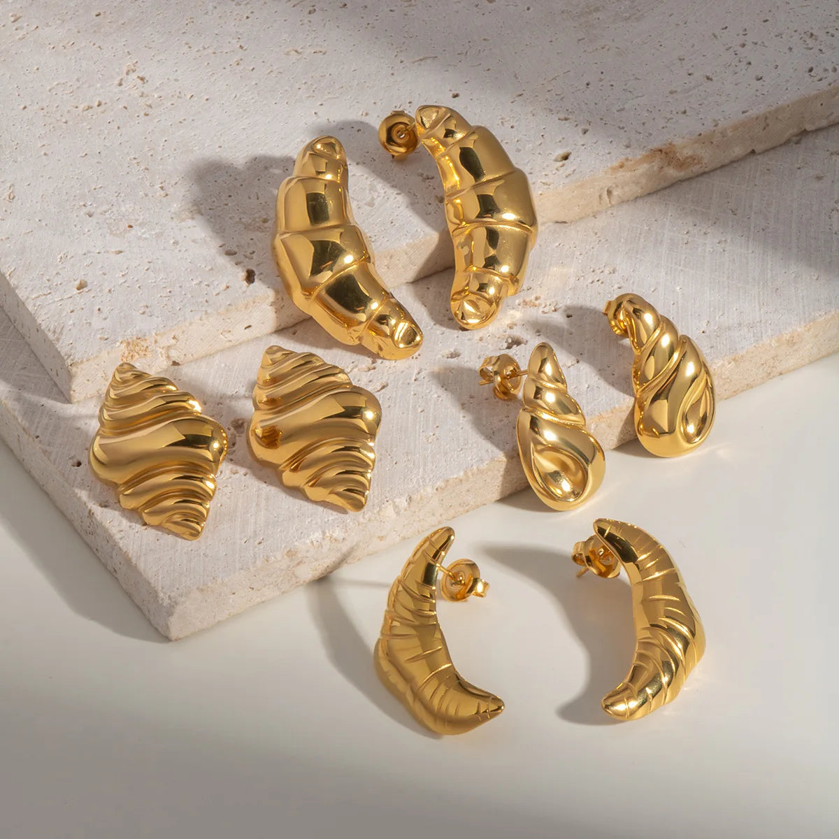 Wholesale Fashion Conch Caterpillar Summer Earrings Anti-allergy Stainless Steel Jewelry Earrings for Women