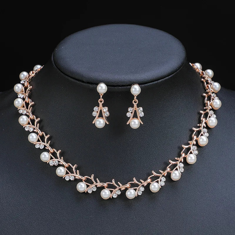 Unisex Trendy Korean Style Geometric Jewelry Pearl Choker Necklace Set Made of Alloy for Anniversary Celebrations