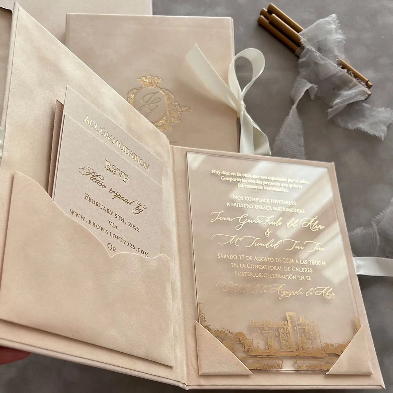 Unique Gold Foil Clear Acrylic Wedding Invitation With Rsvp Card Envelope and Velvet Folio Hardcover Blind Deboss Logo