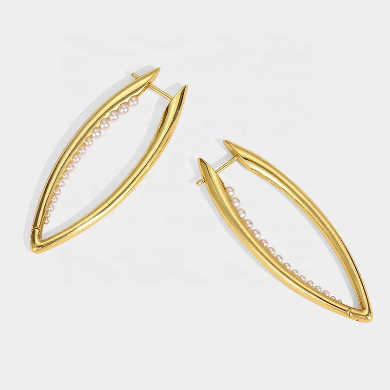 Children's Trendy 18K Gold Plated Stud Irregular Pattern V-Shaped Inlay Gradient Pearl for Anniversary Factory Wholesale