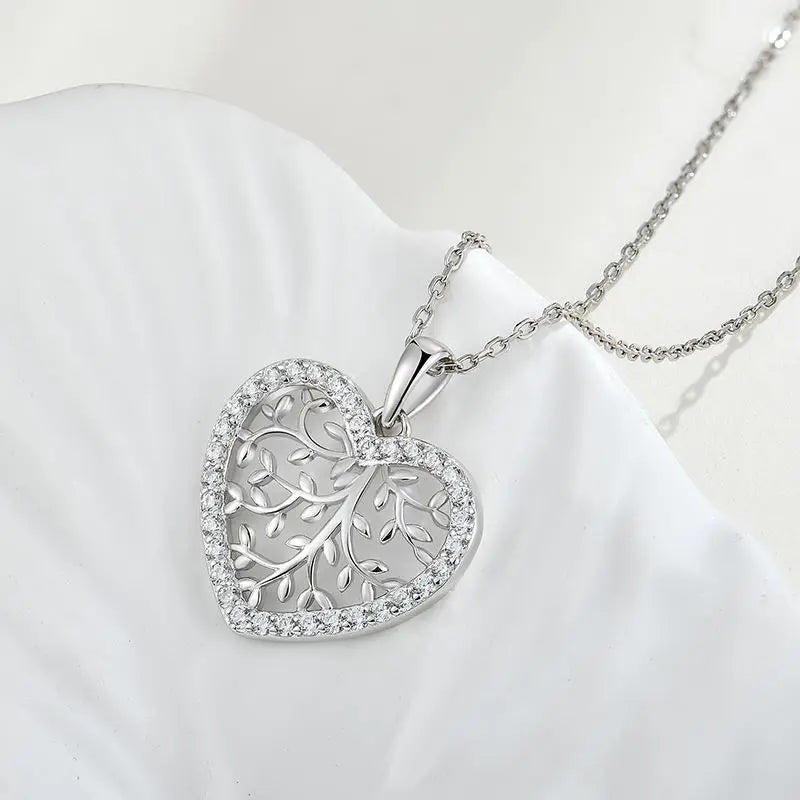 New Personalized Simple Family Jewelry 925 Sterling Silver Cubic Zirconia Heart Tree of Life Necklace Pendant