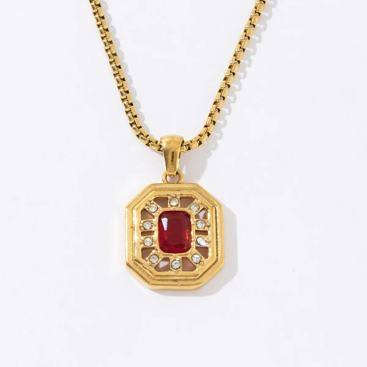 Best Quality Luxury 18k Gold Plated Stainless Steel Red Zircon Ruby Hollow Square Pendant Necklace