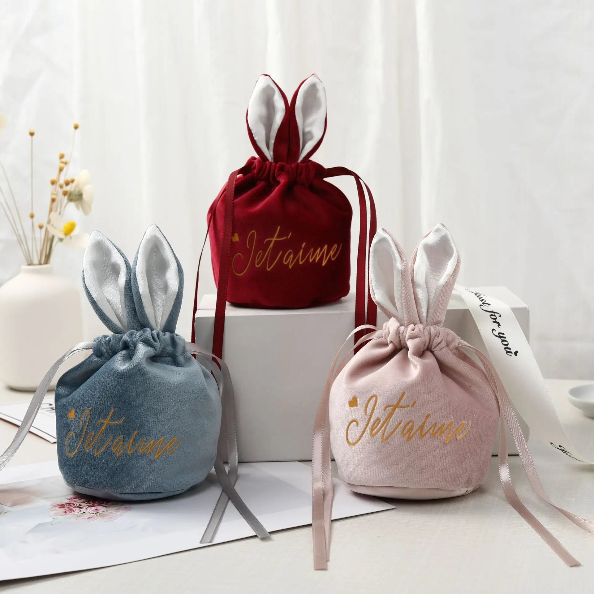 Wedding & Christmas Party Favors Drawstring Pouches Bunny Rabbit Ears Velvet Bag 9x9x13cm Custom Logo Available