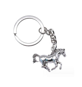 Vintage Metal Horse Keychain Lucky Keychain Accessories Gift for Men and Women Key Ring Jewelry