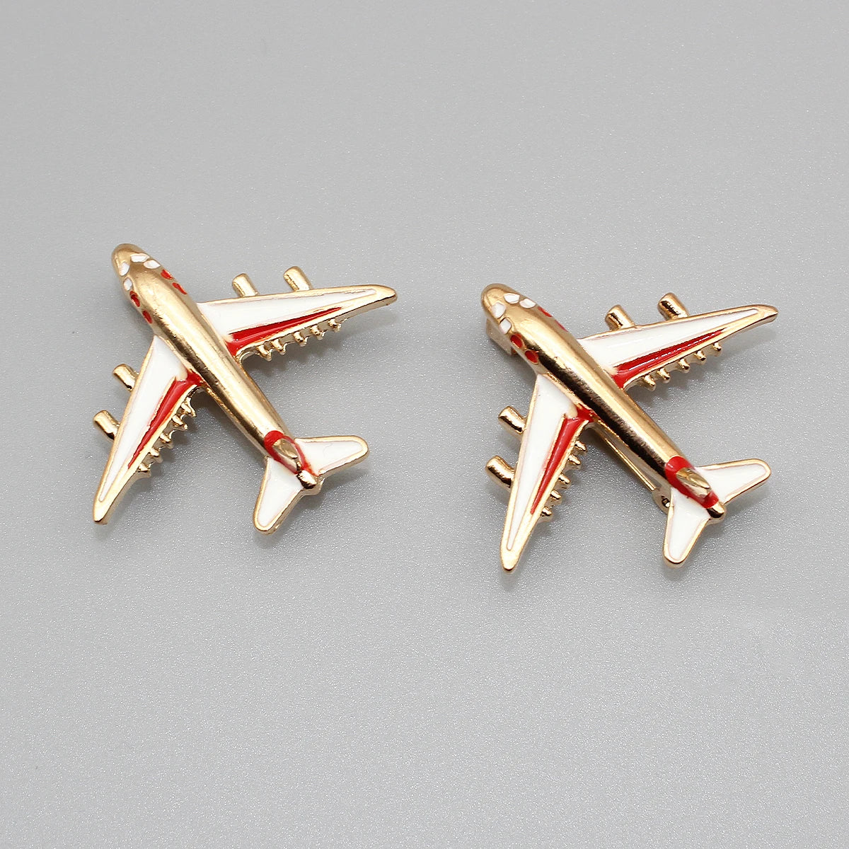 Jachon Fashion Graduation Brooch Pin Cartoon Alloy Enamel Wild Plane Channel Brooch Jewelry Statement Airplanes Brooch Pins