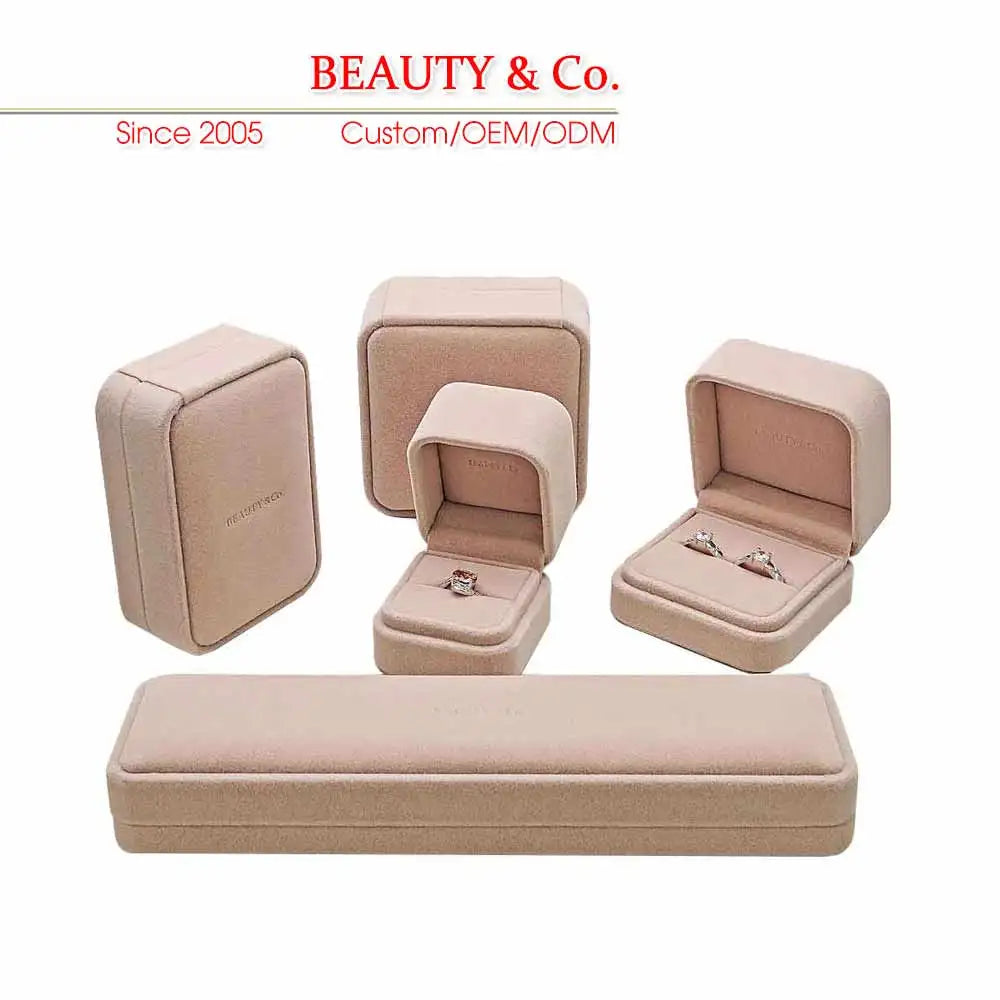 Luxury Velvet Round Jewelry Gift Box with Custom Logo Includes Bracelet for Necklace Ring Earring Pendant Storage