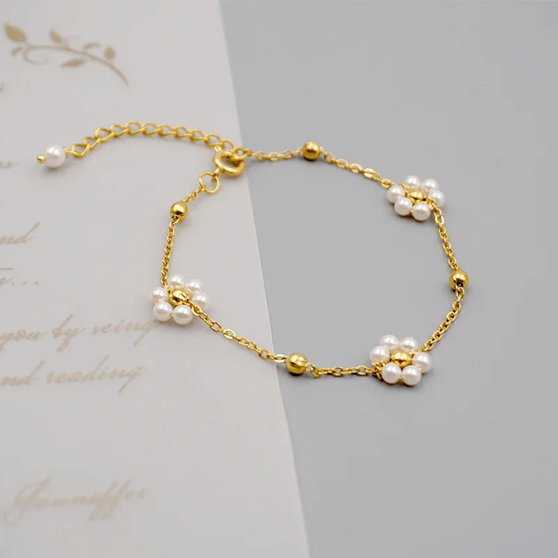 Hot Selling Fashion Jewelry Flower Pearl Stainless Steel Plated 18K Gold Necklace Bracelet Set Niche Design Wholesale