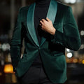 Fashion Green Velvet Classic Business Men Suit Groom Set Shawl Lapel Slim Fit Prom Party Blazer Two Pieces(Jacket+Black Pants)