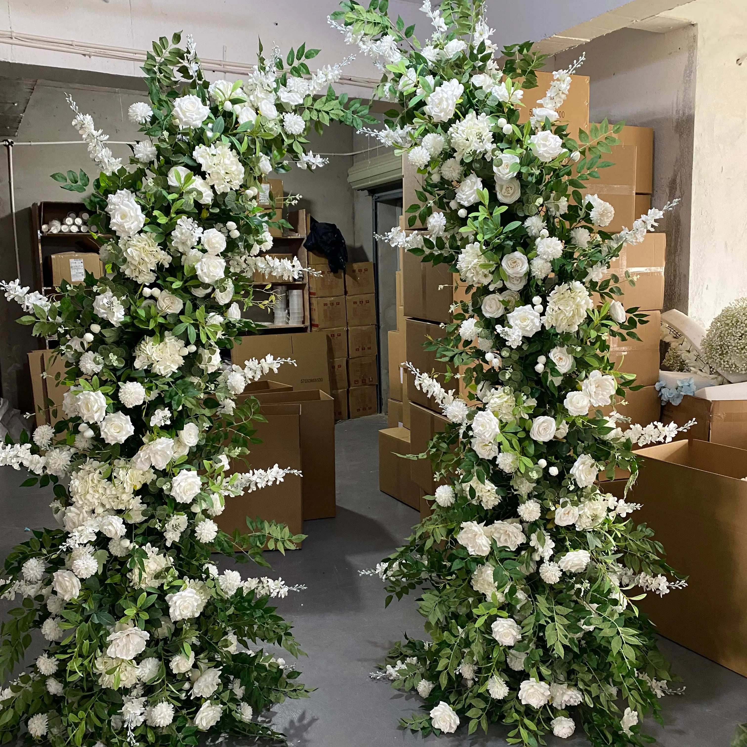 A-FAR026 Wedding Arch Flowers Artificial Horn Flower Arch Arrangement Silk Flower Arch Backdrop for Wedding Event Decoration