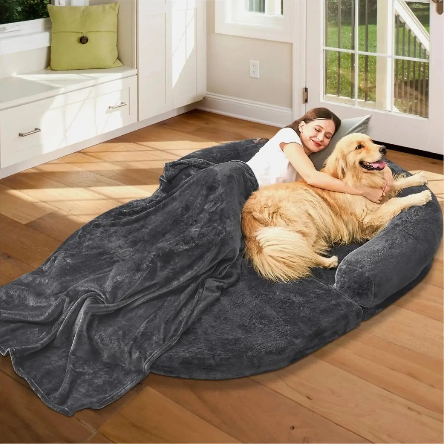 Large Shared Blanket Foldable Adjustable Fur Fluffy Non-Slip Modern Plush Pet-Friendly Home Bed for Human & Dog Adult Use