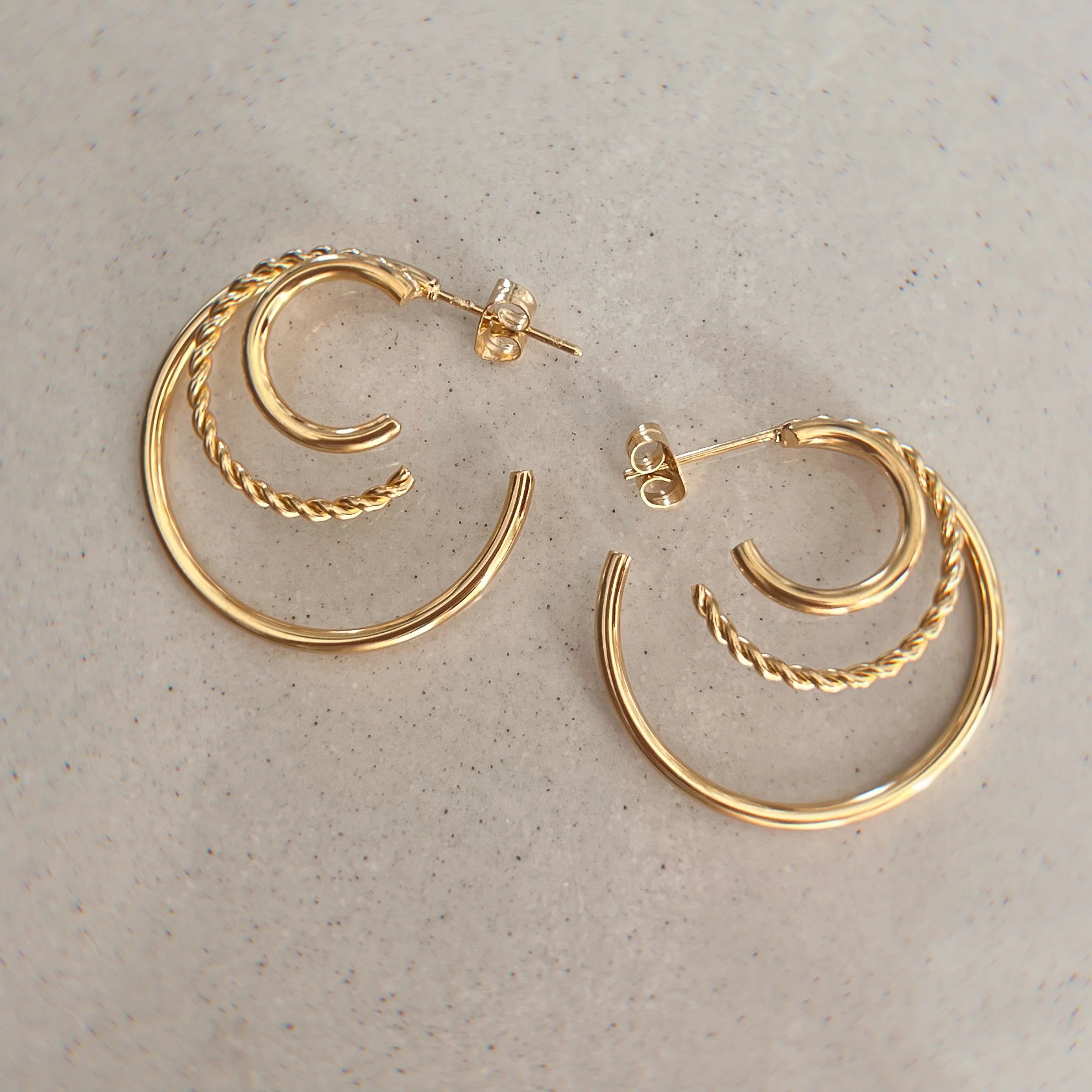 2024 Dazan New Fashion 18k Gold Plated Water Resistant 316l Stainless Steel Twist Big Three Layer Three Hoop Earrings for Women