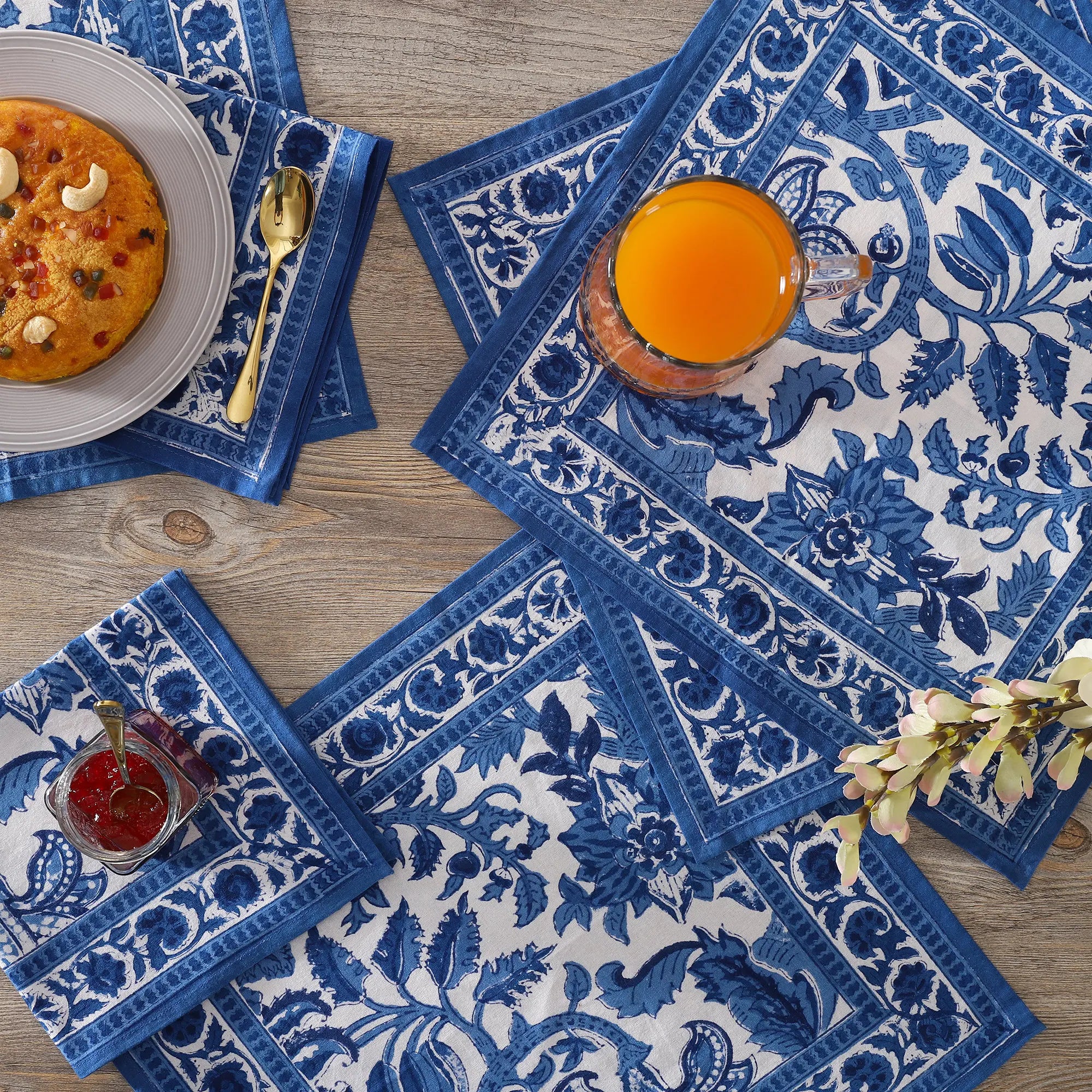 Blue Floral Printed Classic square 100% Linen Napkin Durable and Washable Suitable for Various Occasions