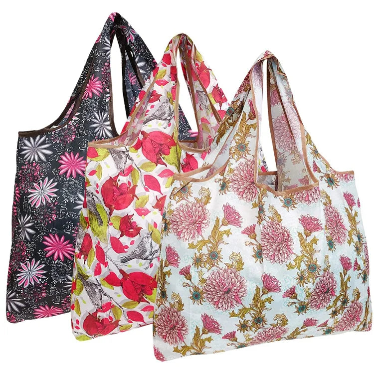Luxury Waterproof Reusable Nylon Polyester Folding Shopping Bag Tote Into Pouch With Logo