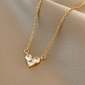 Popular Elegant Collarbone Chain Light Luxury Gold Plated Accessories Fashion Heart Zircon Pendant Necklace Gifts for Women