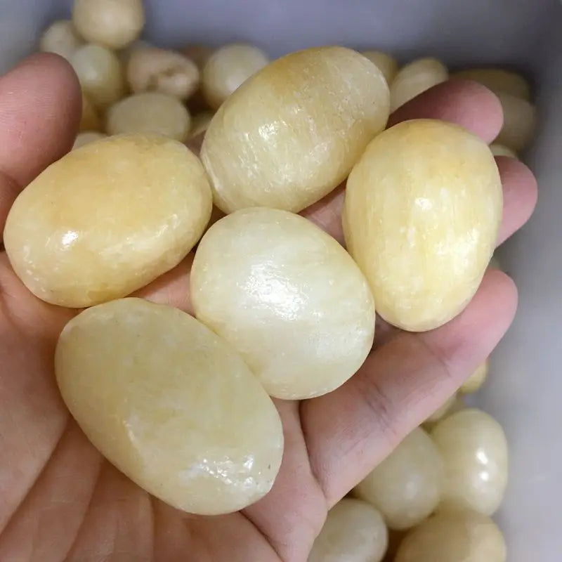 Wholesale Natural Polished Yellow Jade Tumbled Quartz Stones Healing Crystal Stone