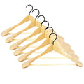 Boutique Wholesale Solid Wood Wide Shoulder Hangers Heavy Duty Gancho De Madera Para Ropa for Wardrobe Clothes Suits Coats