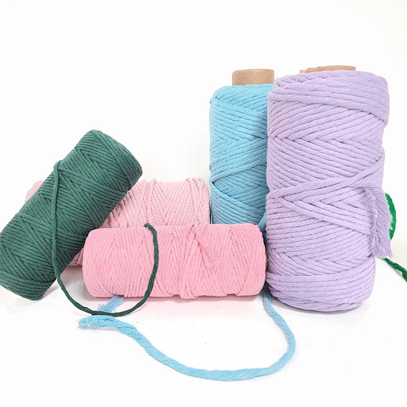 Wholesale 100% Cotton Macrame Cord Rope 4mm Soft Single Strand Roll Pattern Twisted Coated Custom Shoes Bags Garments Crafts