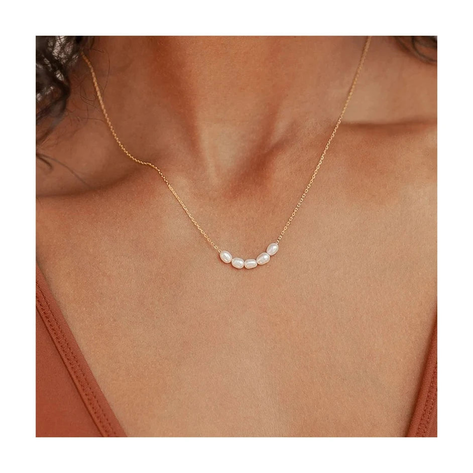 ERESI Freshwater Pearl Necklaces for Women Dainty 18K Gold Plated Stainless Steel Choker Necklace Jewelry Bridesmaid Giftn
