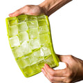 Factory Wholesale BPA Free Refrigerate 24 Grids Ice Cube Tray Easy to Demold Food Grade Silicone Ice Cube Molds With Lids