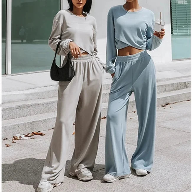 Wholesale High Quality Tracksuit Custom Cropped Sweatshirt and Wide Leg Pants Set for Women Comfy Cotton 2 Piece Hoodie Set