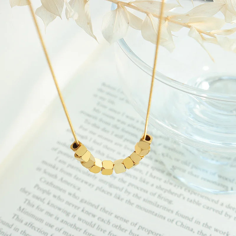 Vintage Clavicle Choker Stainless Steel Pvd Plated Snake Chain Square Charm Necklace for Women Girls Gift Jewelry