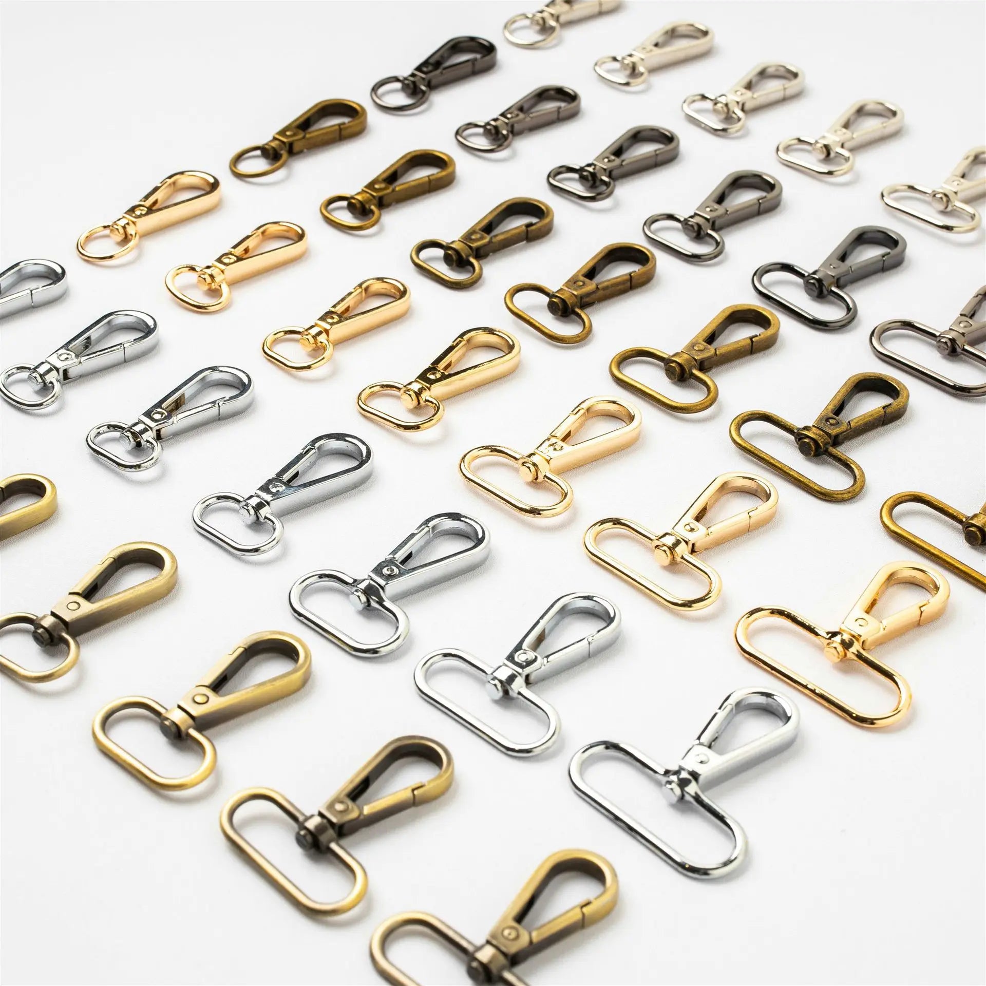 Shiny Zinc Alloy Metal Dog Lock Heavy Duty 12-38 mm Metal Snap Hook Buckle Strong and Durable Dog Hook Look Buckle