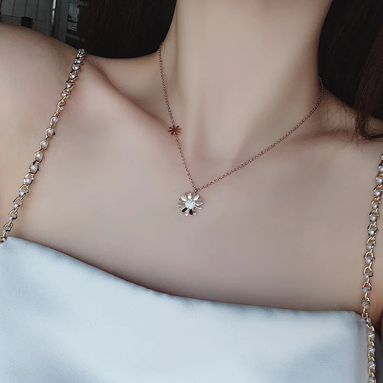 Colar De Aco Inoxidavel Stainless Steel Jewelry Flower Pendant Necklace Daisy Necklace Clavicle Chain Choker Necklace for Women