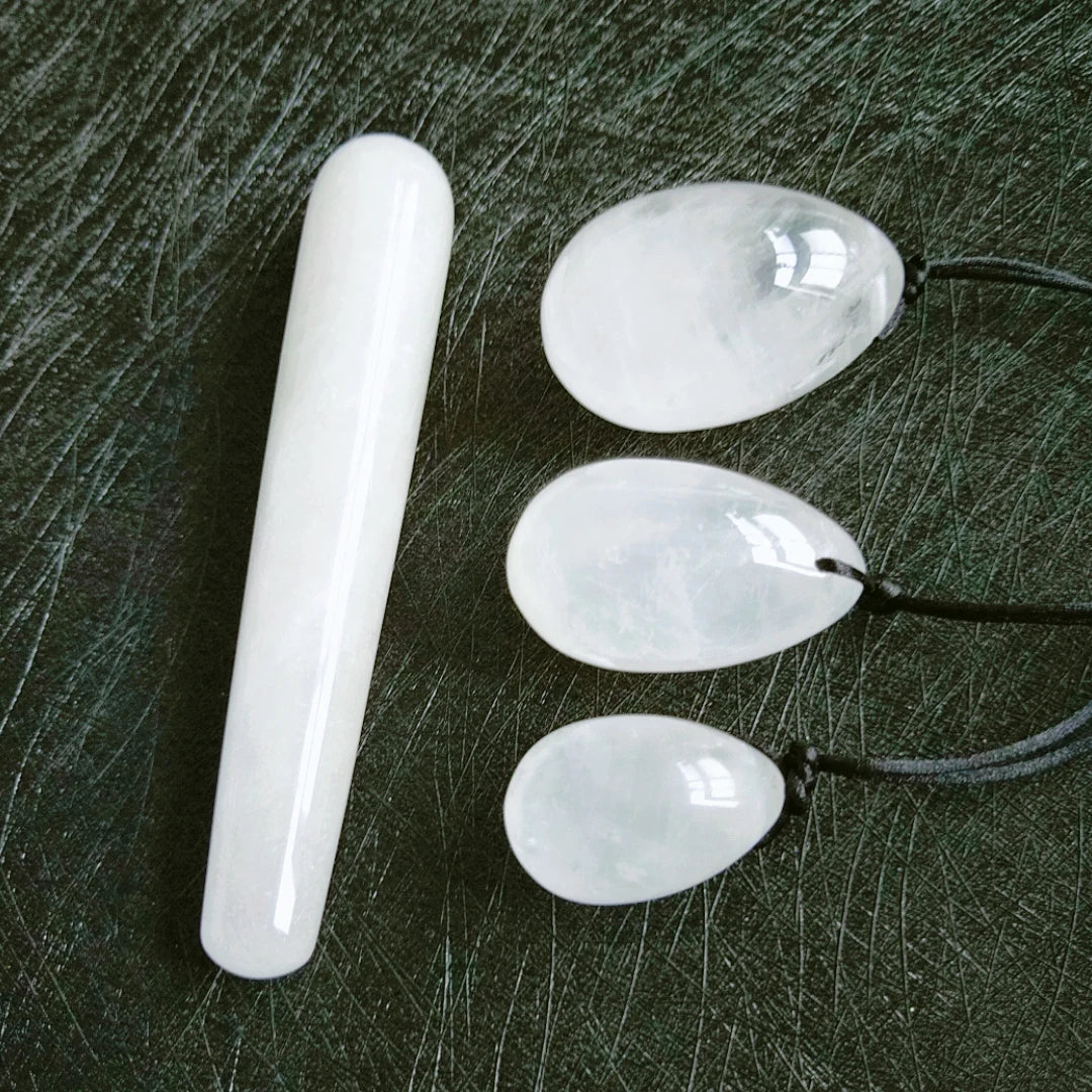 Natural Clear Quartz Eggs Women Pelvic Floor Muscle Kegel Exercise Vaginal Tightening Exercise Yoni Egg Ben Wa Ball